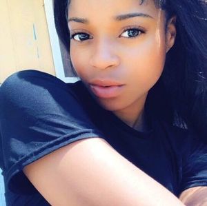 Meet your Posher, Ericka